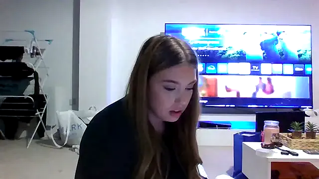 Krystal_Tx — shake ass 30 sec