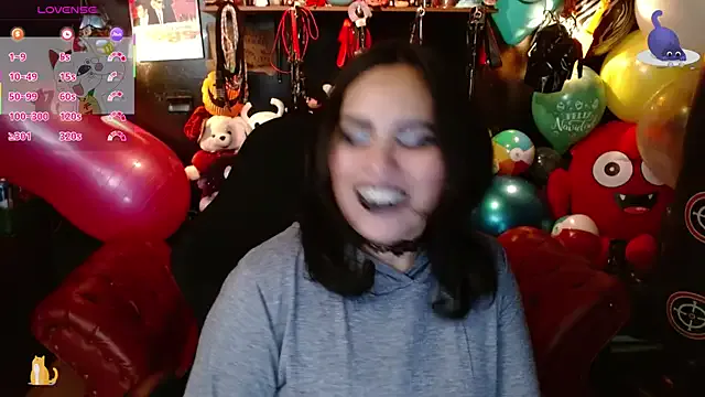 Freechat kureiji_hentaii on StripChat