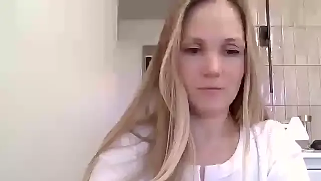 Kyrelinn — I want a lot of flowers