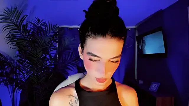 Freechat LanaOrtiiz on StripChat