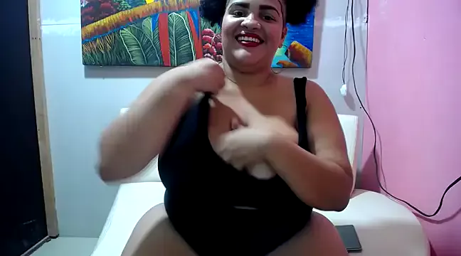 Freechat latina_bigboos25 on StripChat