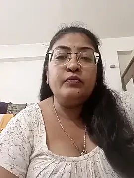 LAVERNIYA_ — STAND UP IN BRA PANTY