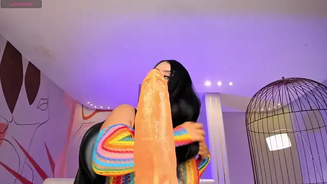 Offline LeahLombardi_ on StripChat