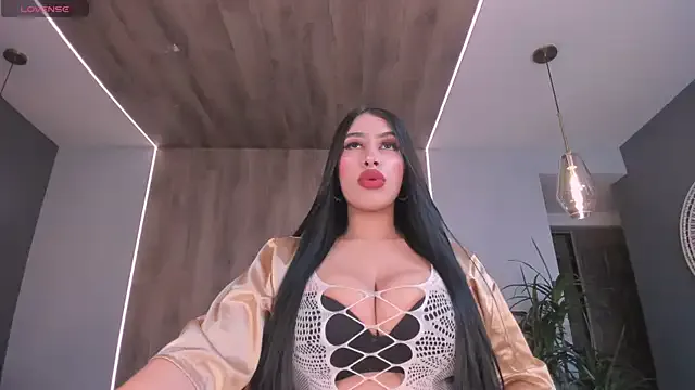 Offline LeahLombardi_ on StripChat