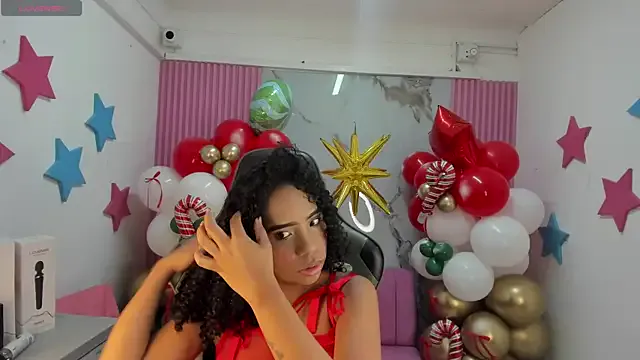 Freechat lia_16 on StripChat