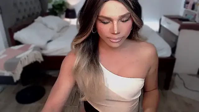 Freechat liaa_lurrecams on StripChat