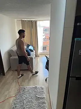 Freechat liam_bronw on StripChat