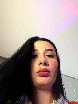 StripChat Libia_James is Freechat Libia_James — Oil in the bounces bounce on your face