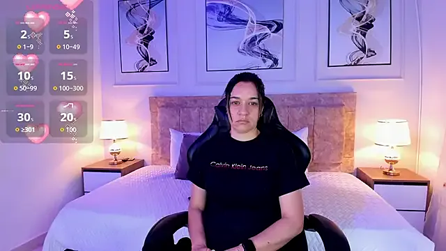 Freechat lili_milf4 on StripChat