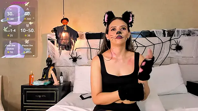 Freechat LiliJensen on StripChat