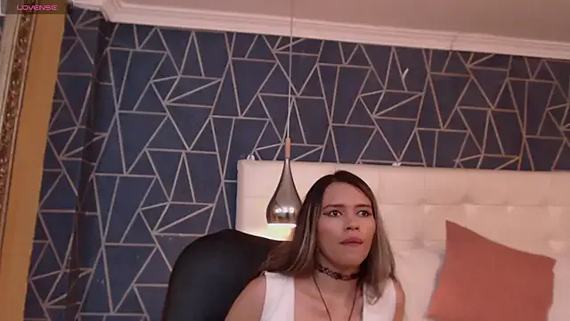 Freechat LiliJensen on StripChat