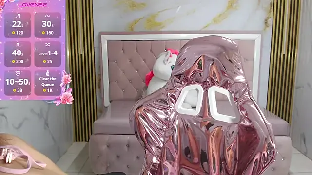 lilith4_s on StripChat