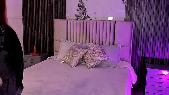 Lillyortiz on StripChat