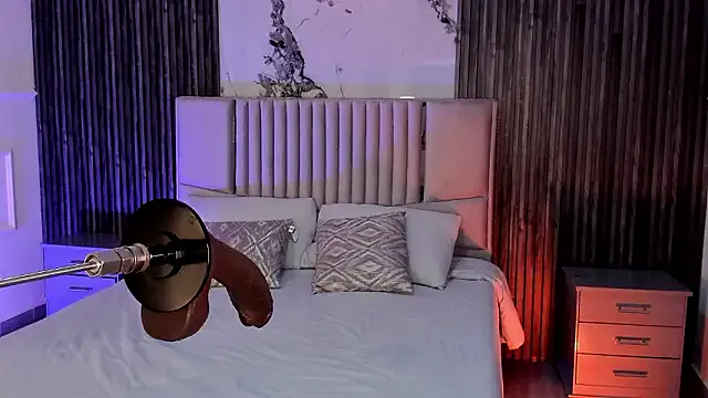 Lillyortiz on StripChat