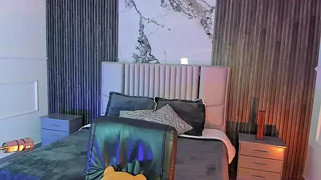 Lillyortiz on StripChat