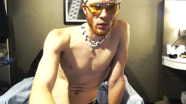 Freechat LintLiqour on StripChat