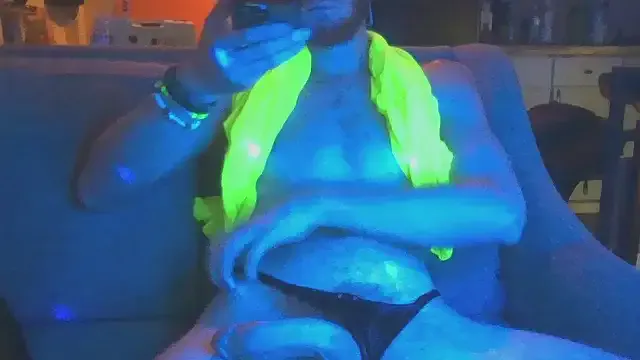 Freechat LintLiqour on StripChat