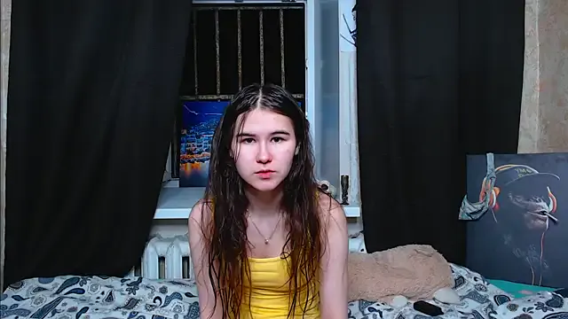 litle_owl on StripChat 