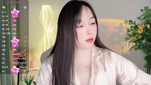 Freechat Liz-nn on StripChat