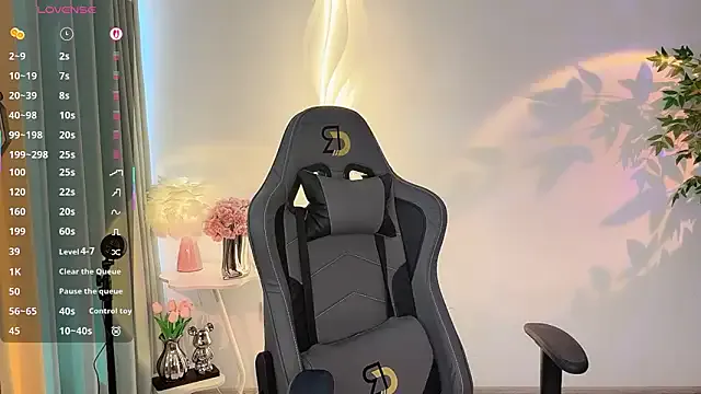 Freechat Liz-nn on StripChat