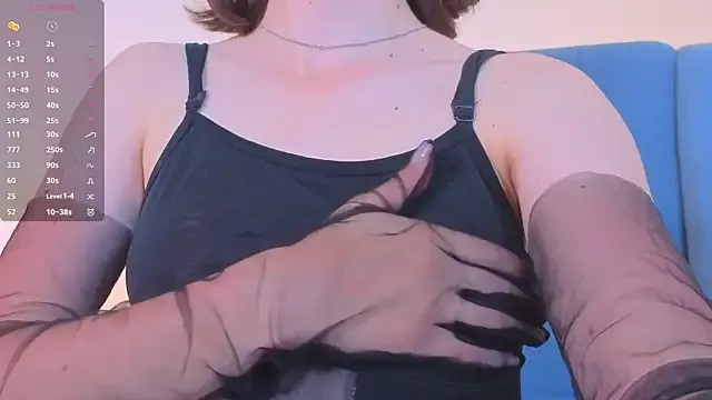 Freechat LoisBasil on StripChat