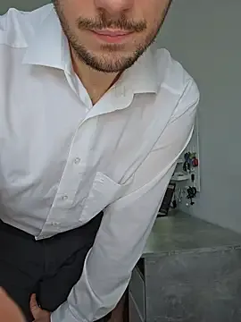 Freechat Lovebackground on StripChat