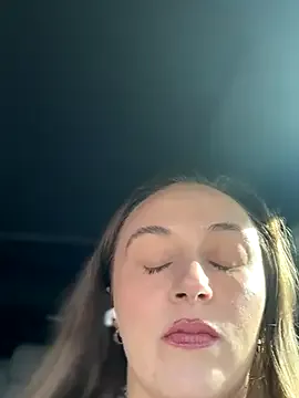 Private lunagirl13 on StripChat