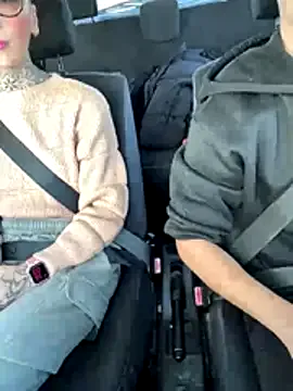 LunaXmilo — Elle me suce dehors