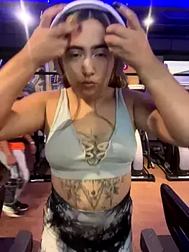 Freechat lunaxxx_IAN11 on StripChat