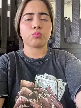 Freechat lunaxxx_IAN11 on StripChat