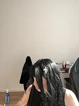 Freechat madelinexx on StripChat