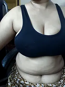 Group Madhavi_mishra on StripChat