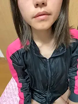 Offline Madoka_0116 on StripChat