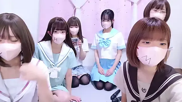 Offline Madoka_0116 on StripChat