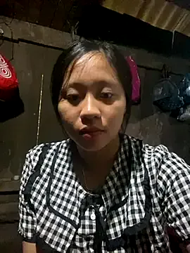 Freechat maianhcute on StripChat