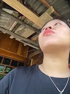 Freechat maianhcute on StripChat