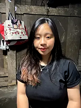 Freechat maianhcute on StripChat