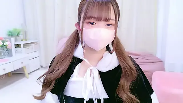 Group MAIKA_pyon on StripChat