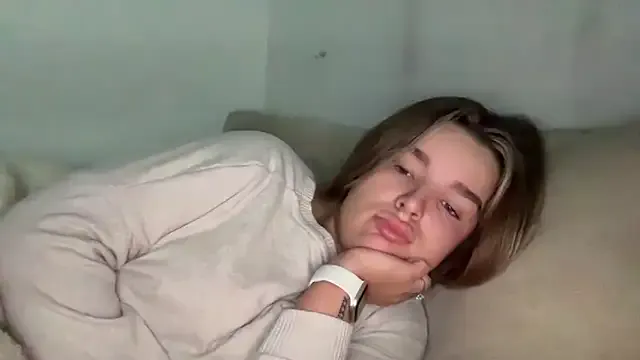 StripChat maisiesmithx is Group maisiesmithx — last tip gets 2 min control + snap