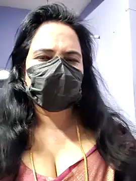 Freechat mallu-lover on StripChat