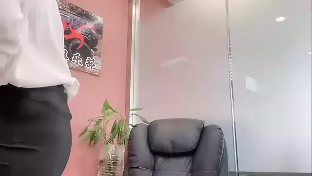 Maneki-nekoo — Freechat on StripChat