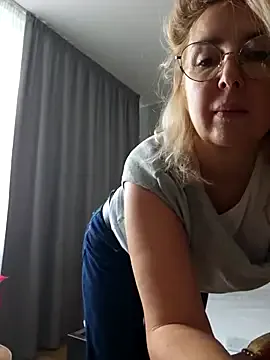 Freechat MariaRichi_ on StripChat