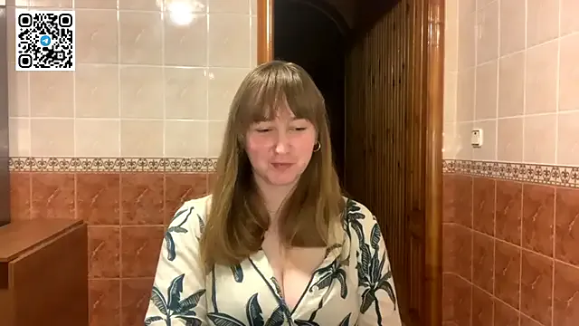 StripChat MaroonMoon_ is Freechat MaroonMoon_ — Gently play with my boobs