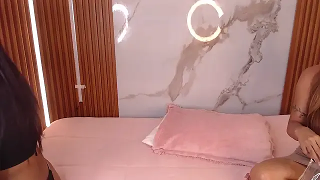 mary_live — french kiss 