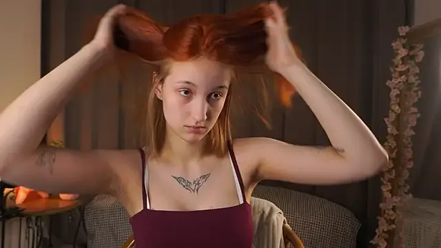 Freechat MaryroseRoeder on StripChat