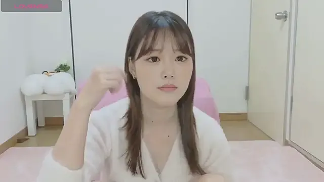 Offline mashiro-desu on StripChat