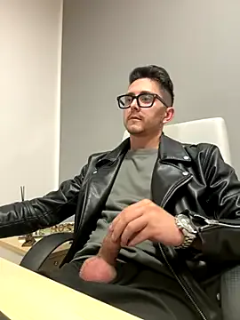 masterboss_ — OFFICE CUM SHOW!!