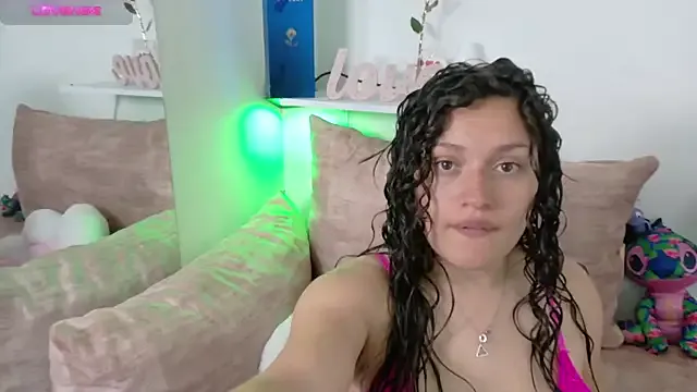 Private megan_doll2 on StripChat