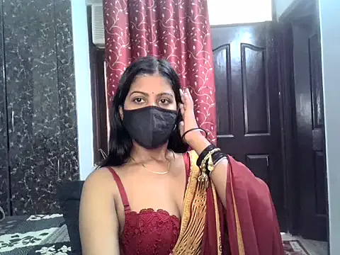 Freechat Meri_Cutie_Pie on StripChat