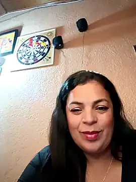 Freechat Mia-Glow on StripChat